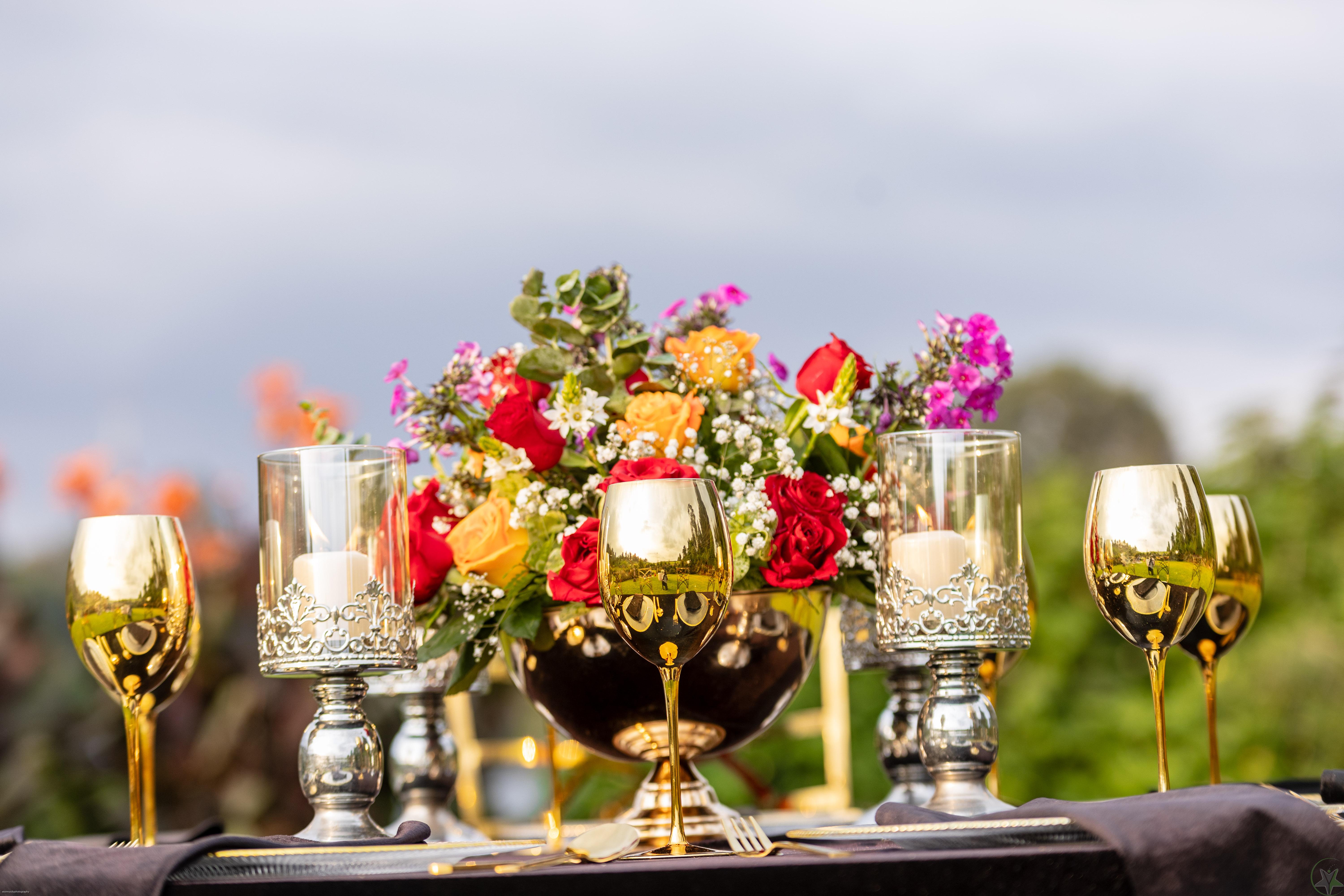 Golden Glamour & Bold Blooms